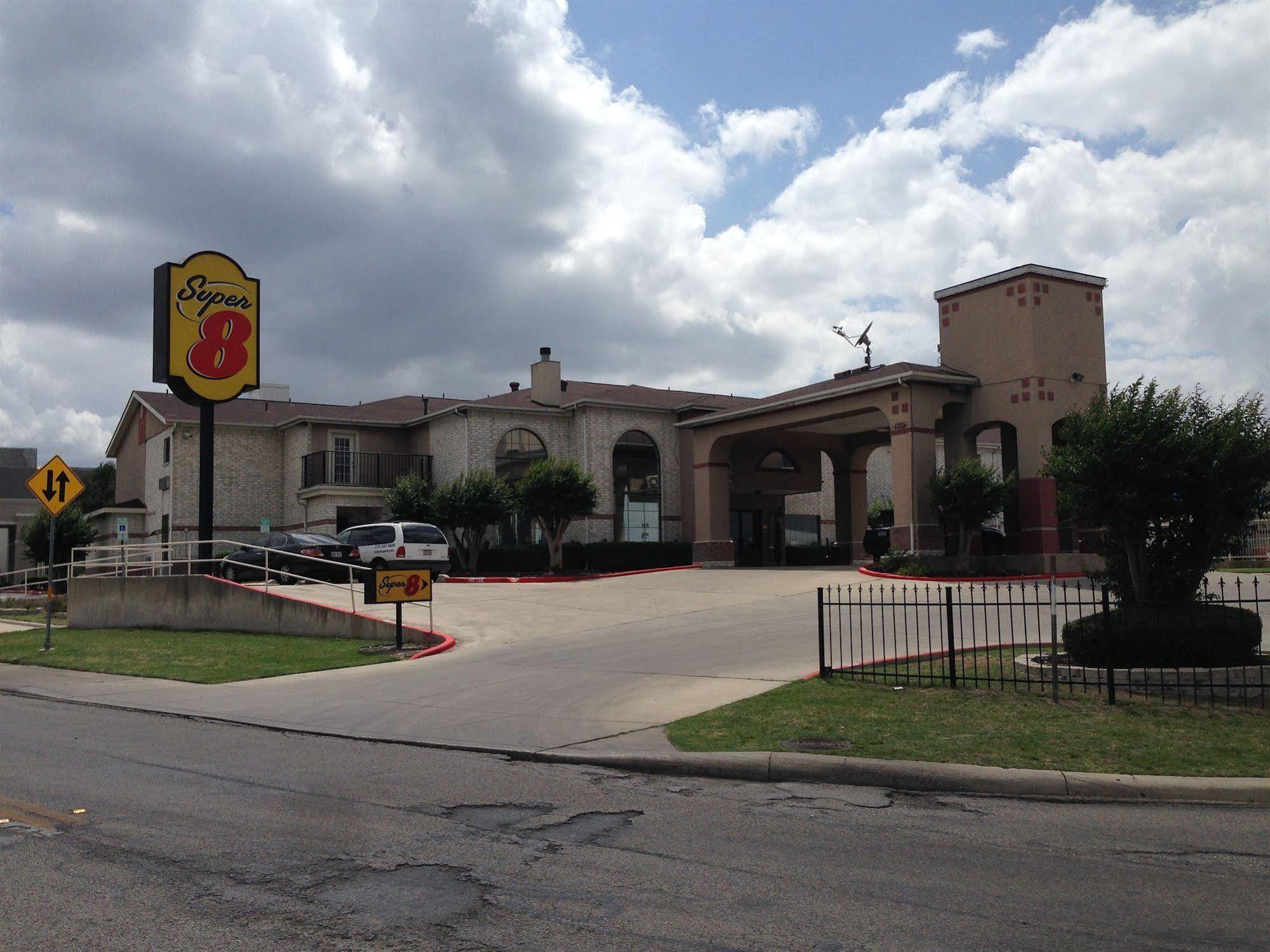 Surestay Plus By Best Western San Antonio Airport Luaran gambar